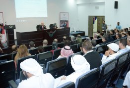 جامعة العين تنظم لقاء الخريجين السنوي 2016